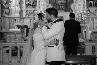 Wedding photographer Carlos Zerőn. Photo of 10.10.2025