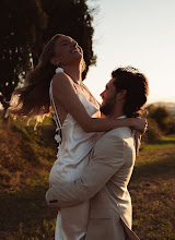 Fotografo di matrimoni Giacomo Morelli. Foto del 19.10.2025