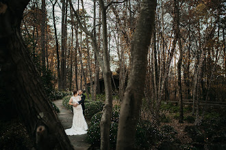 Fotógrafo de casamento Derek Couts. Foto de 28.02.2022