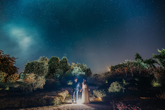 Wedding photographer Krystallenia Batziou. Photo of 16.05.2025