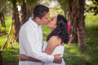 Fotografo di matrimoni Jair Rivera. Foto del 03.01.2020