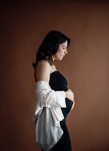 婚礼摄影师Flora Cabassut-Zsemlye. 25.06.2024的图片