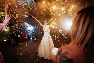 Wedding photographer Roberto Frignani. Photo of 17.09.2025