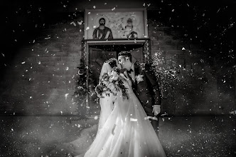 Nhiếp ảnh gia ảnh cưới Maximilian Moschetti. Ảnh trong ngày 31.05.2024