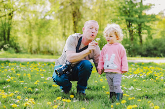 Wedding photographer Romaen Tiffin. Photo of 17.03.2025