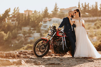 Fotografer pernikahan Giorgos Begas. Foto tanggal 20.05.2024