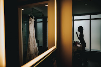 Fotógrafo de bodas Dennis Crider. Foto del 09.03.2020