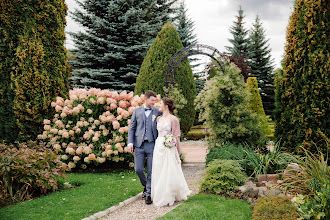 Wedding photographer Yuliya Danilova. Photo of 14.10.2020