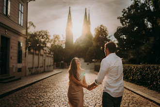 Hochzeitsfotograf Sarka Parkes. Foto vom 01.03.2023