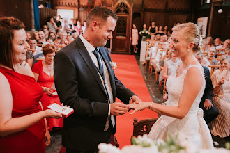 Photographe de mariage Layla Vancompernolle. Photo du 13.04.2019