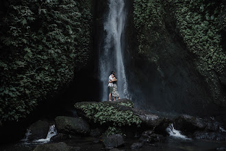 Fotógrafo de bodas Gustu Hendra. Foto del 25.09.2019