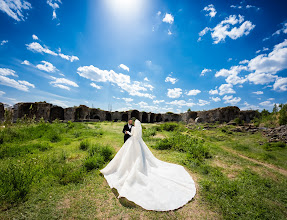 Wedding photographer Tansel Yapar. Photo of 03.05.2024