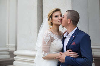 Bryllupsfotograf Olga Leonova. Bilde av 09.01.2020