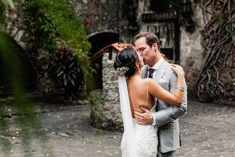 Fotógrafo de bodas Christian Espejel. Foto del 27.05.2020