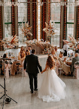 Nhiếp ảnh gia ảnh cưới Margarita Serova. Ảnh trong ngày 03.11.2020