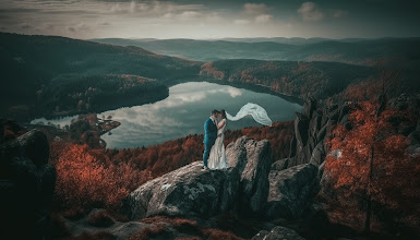 Photographe de mariage Reuben Addo. Photo du 17.10.2023