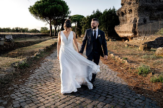 Wedding photographer Luca Storri. Photo of 03.05.2024