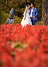 Fotógrafo de casamento Alex Dărac. Foto de 07.05.2019