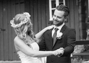 Wedding photographer Jon Bengtsson. Photo of 30.03.2019