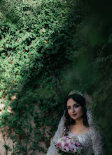 Wedding photographer Sobir Tabarov. Photo of 26.02.2020