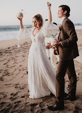 Nhiếp ảnh gia ảnh cưới Alex Obregon. Ảnh trong ngày 04.06.2024