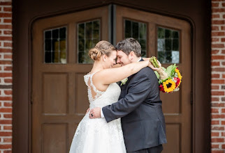 Nhiếp ảnh gia ảnh cưới Hannah Holtz. Ảnh trong ngày 04.05.2023