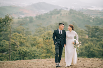 Fotógrafo de casamento Nguyễn Tấn Thịnh. Foto de 25.10.2020