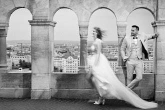 婚礼摄影师Ferenc Zengő. 10.08.2025的图片