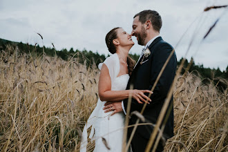 Fotografo di matrimoni Avec Le Coeur. Foto del 05.04.2020