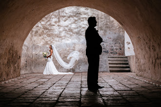 Fotógrafo de bodas Melba Estilla. Foto del 18.06.2025