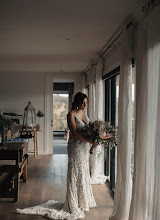 Wedding photographer Sarah Vella. Photo of 25.10.2021
