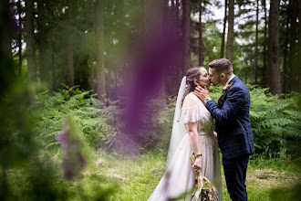 Wedding photographer Adam Knight. Photo of 03.07.2022