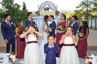 Photographe de mariage Suzanne Sanger. Photo du 25.05.2023