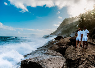 Wedding photographer Theo Barros. Photo of 04.08.2025