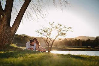 Wedding photographer Víctor Carrete. Photo of 21.12.2023