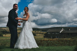 Fotógrafo de casamento Rebecca Parsons. Foto de 18.05.2023