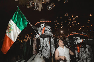 Fotografo di matrimoni Abraham Martínez. Foto del 18.09.2025
