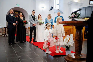 Wedding photographer Madalin Ciortea. Photo of 10.11.2025