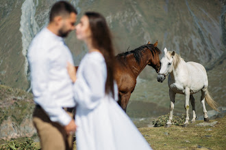 Wedding photographer Andrey Yaremchuk. Photo of 25.10.2019