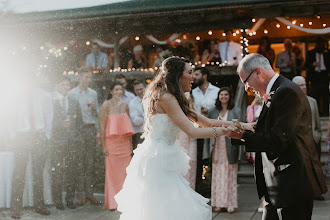 Photographe de mariage Christie Lo. Photo du 08.07.2021