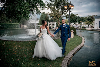 Jurufoto perkahwinan Alberto Cicchino. Foto pada 05.11.2019