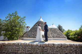 Wedding photographer Vittorio Ladogana. Photo of 10.10.2024