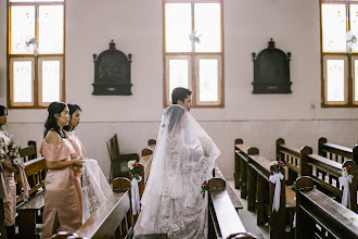 Fotógrafo de bodas Dimas Nindyo Sulaksono. Foto del 20.04.2020