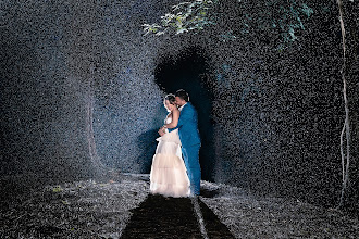 婚礼摄影师Yamil Calderon. 10.05.2024的图片