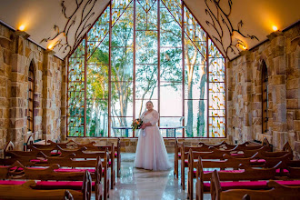 Wedding photographer Kat Cherry. Photo of 12.02.2019