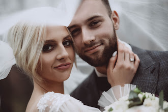 ช่างภาพงานแต่งงาน Oleksandra Scherbakova-Oliynyk. ภาพเมื่อ 10.03.2021