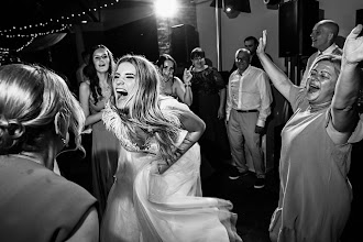 Wedding photographer Ferenc Zengő. Photo of 11.11.2025