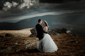 Wedding photographer Bogdan Pacuraru. Photo of 06.01.2022
