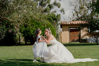 Huwelijksfotograaf Alejandro Usma. Foto van 16.05.2024
