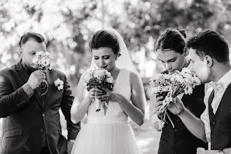 Düğün fotoğrafçısı Metodi Zheynov. Fotoğraf 19.03.2024 tarihinde